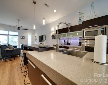 322 Viburnum Way Court - Photo Thumbnail 24