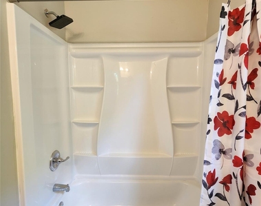 667 Faith Drive - Photo Thumbnail 11