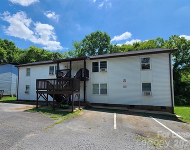667 Faith Drive - Photo Thumbnail 12