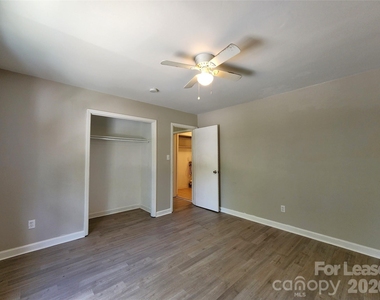 667 Faith Drive - Photo Thumbnail 6
