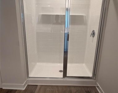 1423 Mammoth Road - Photo Thumbnail 12