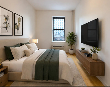 East 65th street - Photo Thumbnail 1