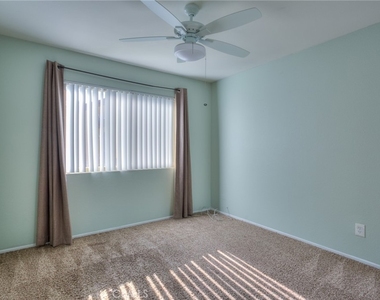 1116 W Blaine - Photo Thumbnail 25