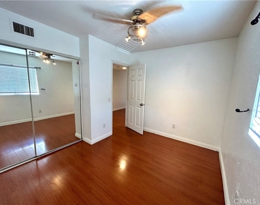 1039 Mount Olive Drive - Photo Thumbnail 24