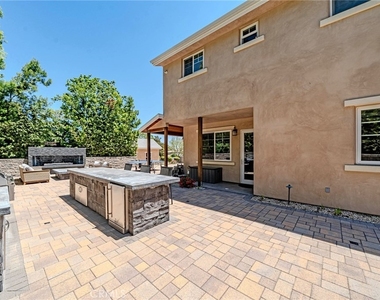 1217 Olive - Photo Thumbnail 44