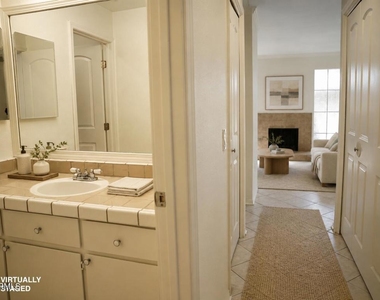 28835 Oakpath Drive - Photo Thumbnail 12