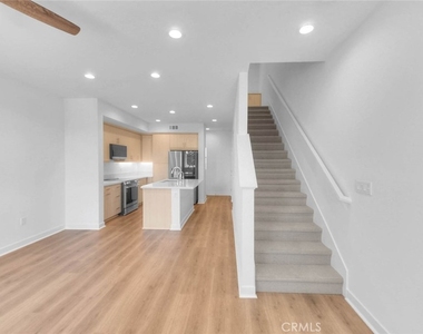 149 N 1st Avenue - Photo Thumbnail 15