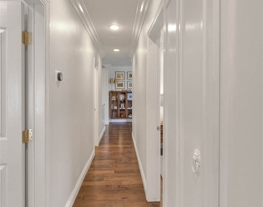 6505 W 84th Street - Photo Thumbnail 9