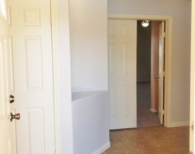 57294 Titian Court - Photo Thumbnail 3