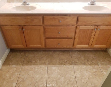 57294 Titian Court - Photo Thumbnail 19