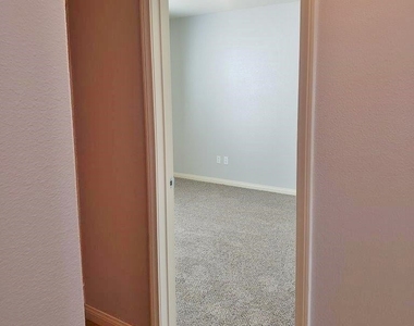 57294 Titian Court - Photo Thumbnail 26