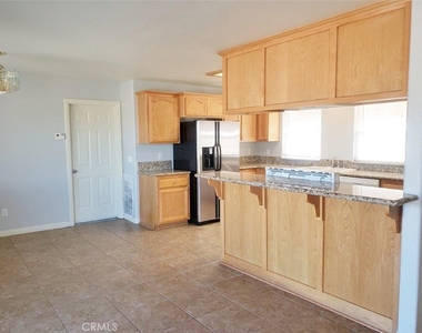 57294 Titian Court - Photo Thumbnail 6