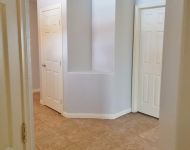 57294 Titian Court - Photo Thumbnail 15