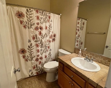 33845 Rustridge Street - Photo Thumbnail 6