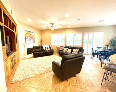 33845 Rustridge Street - Photo Thumbnail 9