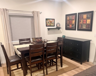 8554 Burnet - Photo Thumbnail 3