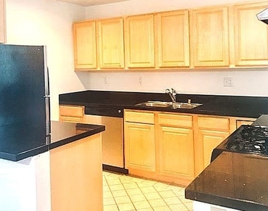1033 3rd Street - Photo Thumbnail 1