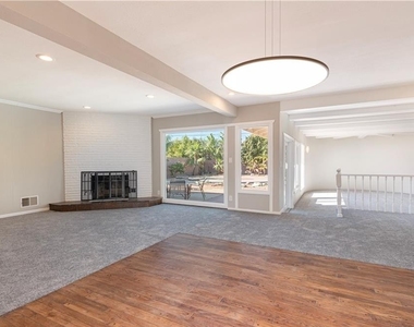 535 Camino De Encanto - Photo Thumbnail 9