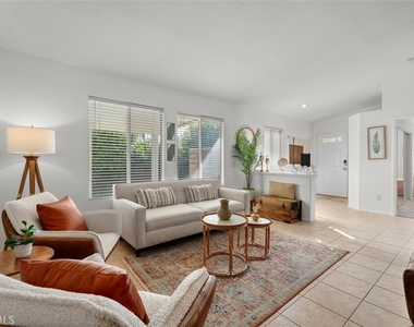 82521 Gregory Court - Photo Thumbnail 3