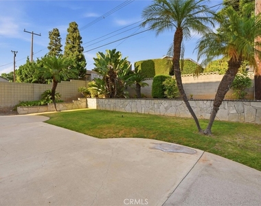 19206 Andmark Avenue - Photo Thumbnail 34