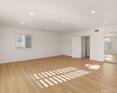 19206 Andmark Avenue - Photo Thumbnail 20