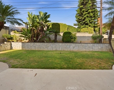 19206 Andmark Avenue - Photo Thumbnail 33