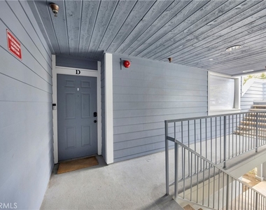 111 S Lakeview - Photo Thumbnail 2