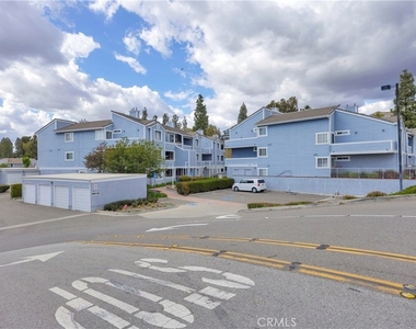 111 S Lakeview - Photo Thumbnail 14
