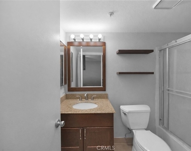111 S Lakeview - Photo Thumbnail 10