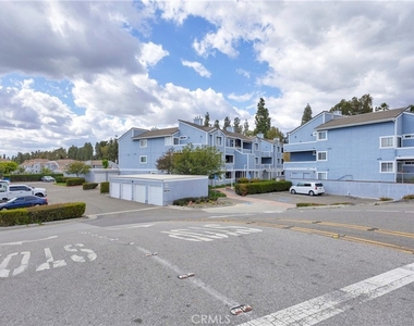 111 S Lakeview - Photo Thumbnail 1