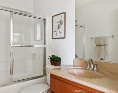 399 W Mountain Holly - Photo Thumbnail 15