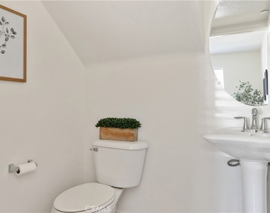 399 W Mountain Holly - Photo Thumbnail 11