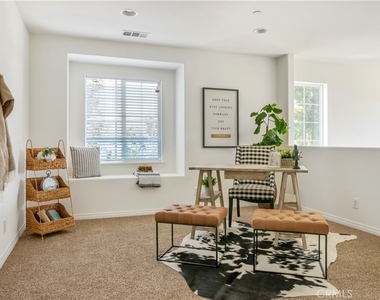 399 W Mountain Holly - Photo Thumbnail 12