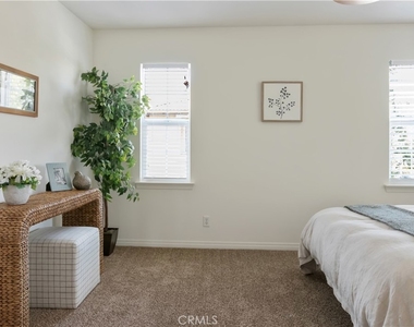 399 W Mountain Holly - Photo Thumbnail 18