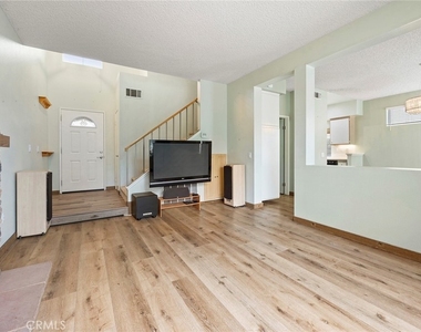 2244 Black Pine Road - Photo Thumbnail 6
