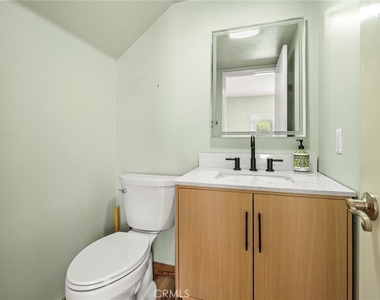 2244 Black Pine Road - Photo Thumbnail 10