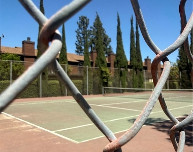 2752 Via Segovia - Photo Thumbnail 22