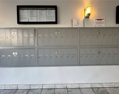 533 S St Andrews Place - Photo Thumbnail 23