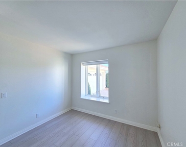 10835 Slater Avenue - Photo Thumbnail 21