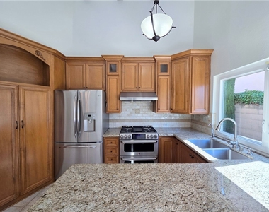 10835 Slater Avenue - Photo Thumbnail 11