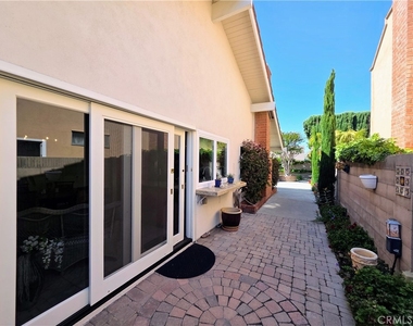 10835 Slater Avenue - Photo Thumbnail 28