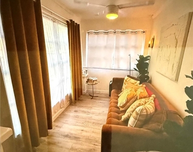 465 S Olive - Photo Thumbnail 10