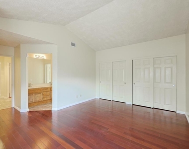 3871 King St - Photo Thumbnail 16
