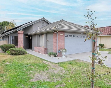3871 King St - Photo Thumbnail 37