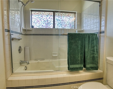 978 Balboa - Photo Thumbnail 42