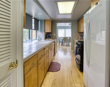 978 Balboa - Photo Thumbnail 8