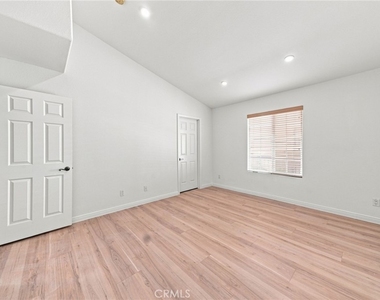4516 Ramsdell - Photo Thumbnail 30