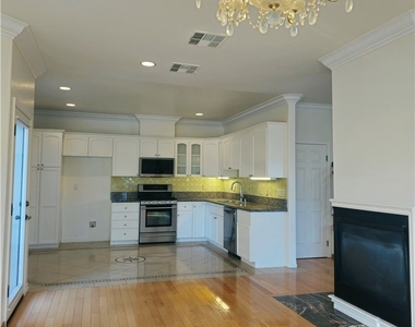 4516 Ramsdell - Photo Thumbnail 10