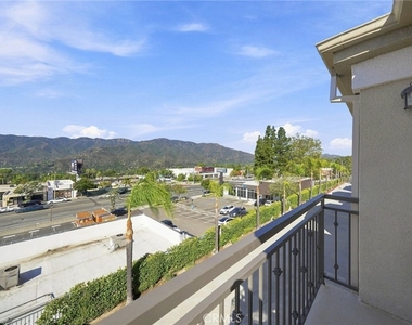 4516 Ramsdell - Photo Thumbnail 43