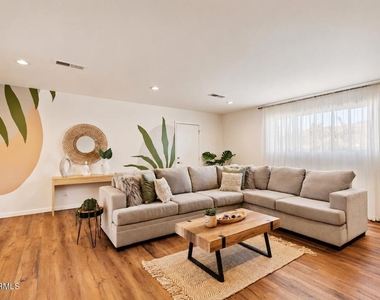 6770 Joshua Lane - Photo Thumbnail 3